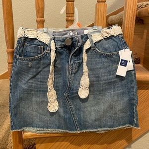 Gap kids skirt size 10 regular